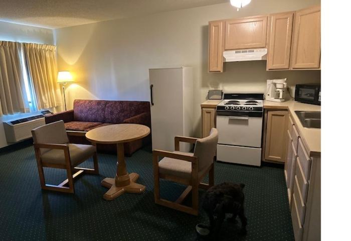 Oakridge Motel Newaygo Dış mekan fotoğraf